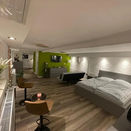 Haus Delphinen Люббен